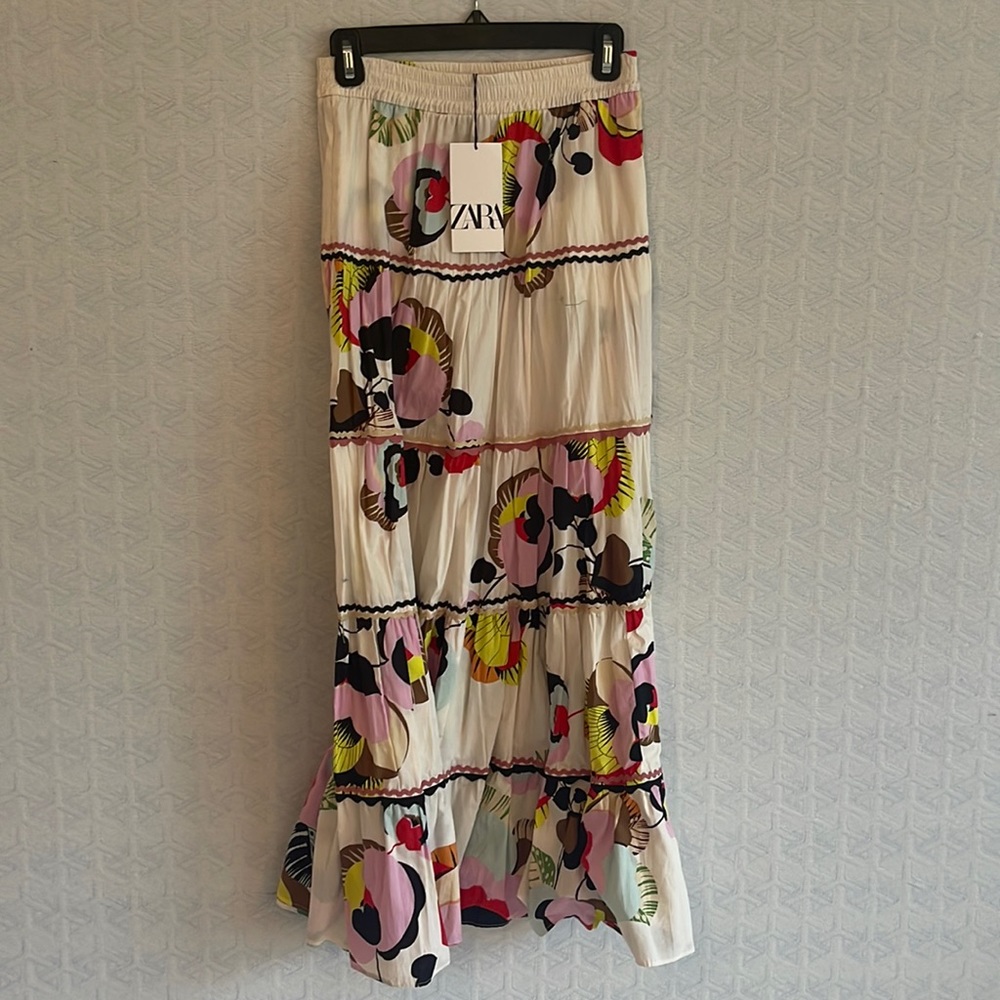 Zara floral maxi skirt